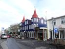 tape  Akureyri, la capitale du nord niche au fond d'un fjord