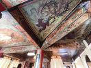 ... mais il a de tr�s beaux plafonds