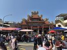 un temple au bord du lac du Lotus, � Kaohsiung, la plus au sud de nos �tapes 