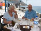 ... apr�s s'�tre restaur�s